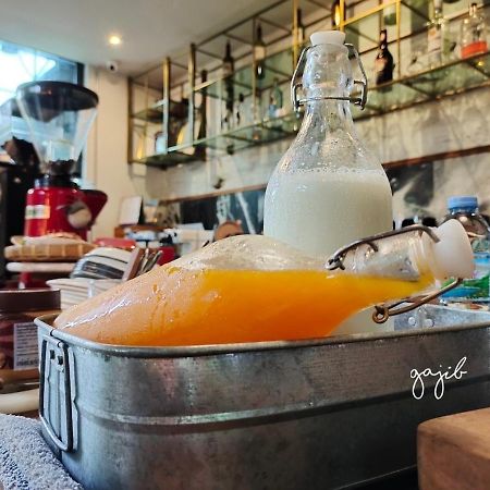 Gajib Bed&Breakfast Амфава Екстериор снимка